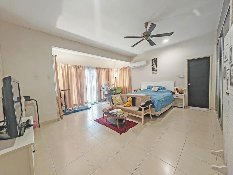 Rumah Teres 3-Tingkat untuk Dijual di Taman Bukit Prima (Cheras) - Eason Wong - Bedroom - PropertyGuru.com.my