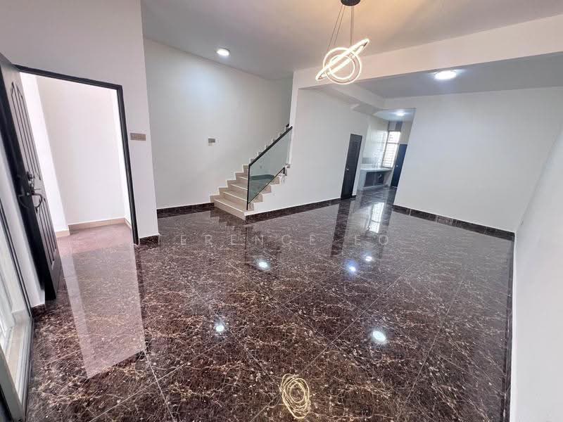 Rumah Teres untuk Dijual di Taman Bestari Indah (Ulu Tiram) - Terence Eo - Interior - PropertyGuru.com.my