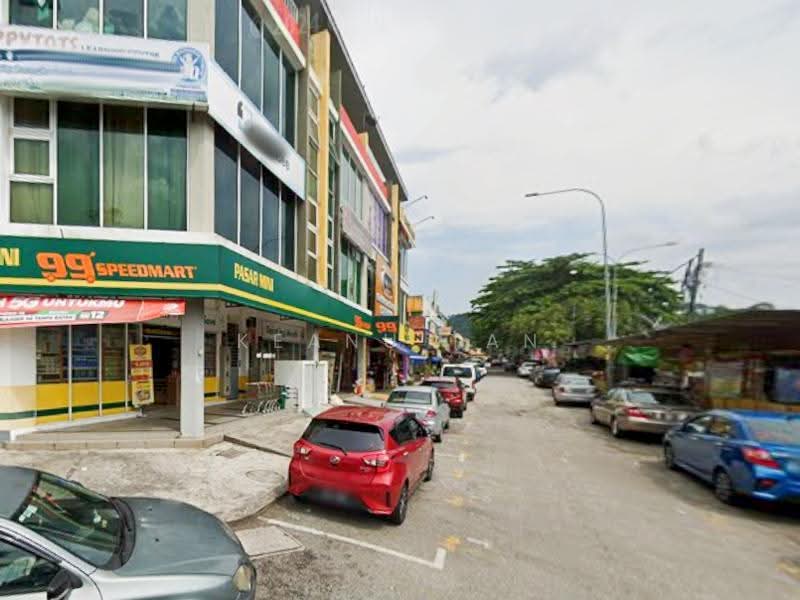 Shop for Rent in Taman Sri Bintang (Kepong) - Keanu Tan - Exterior - PropertyGuru.com.my