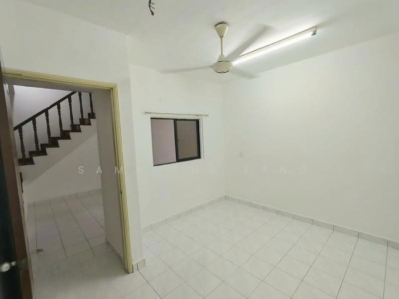 Rumah Teres 1.5-Tingkat untuk Disewa di Taman Perling (Perling) - Samantha Tang - Interior - PropertyGuru.com.my