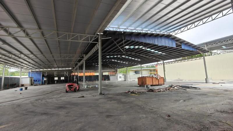 Warehouse for Sale in Bukit Rambai (Tanjong Kling) - Jenny Tai Chen Leen - Exterior - PropertyGuru.com.my