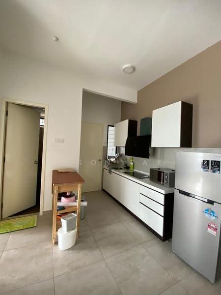 Service Residence for Sale at Bali Residences - Elson Tay - Kitchen - PropertyGuru.com.my