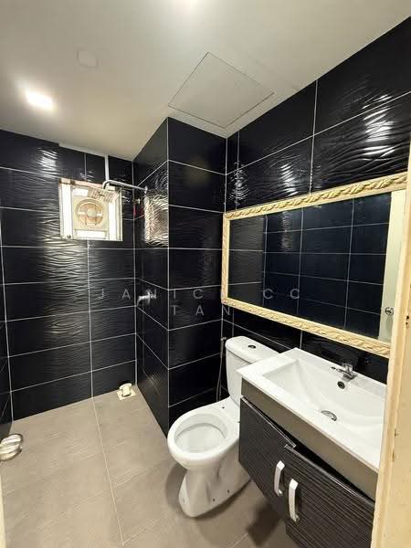 Kondominium untuk Dijual di Sierra Residency - Janice CC Tan - Bathroom - PropertyGuru.com.my
