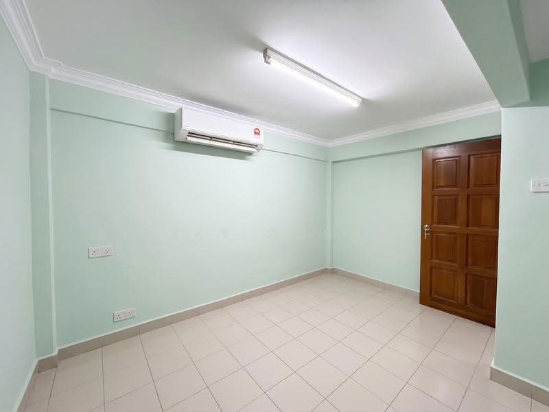 Flat for Sale at Taman Kencana - Vickky Wong CF - Interior - PropertyGuru.com.my