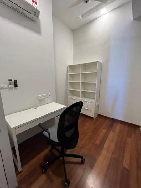 Kediaman Servis untuk Disewa di The Azure Residences - Tom Ting - Study - PropertyGuru.com.my