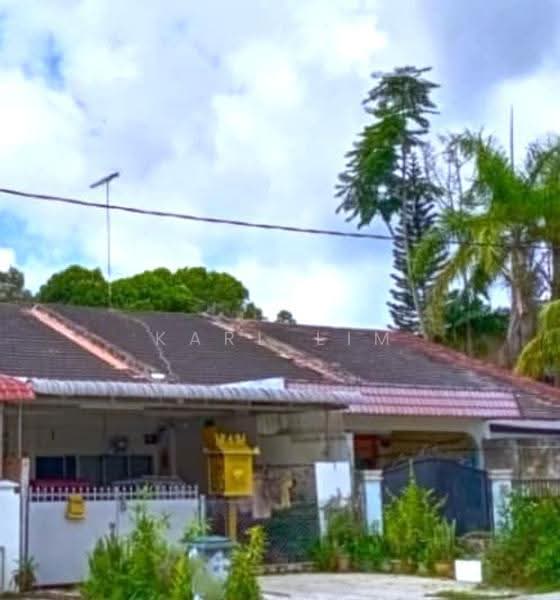 Rumah Teres 1-Tingkat untuk Dijual di Taman Kulai Besar (Kulai) - Karl Lim - Exterior - PropertyGuru.com.my