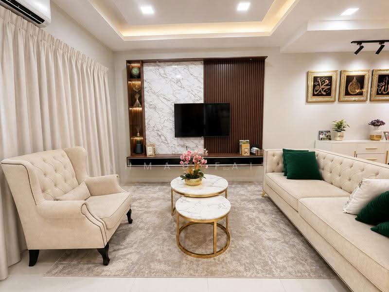 Rumah Teres 2-Tingkat untuk Disewa di Cybersouth (Dengkil) - Ahmad Faiz - Living Room - PropertyGuru.com.my