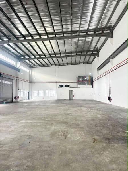 Factory for Rent in Taman Perindustrian Cemerlang (Ulu Tiram) - Zephyr Khoo - Interior - PropertyGuru.com.my