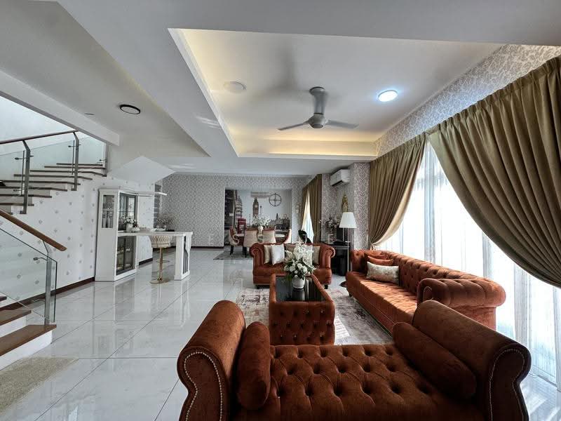 Link Bungalow for Sale in Setia Alam (Selangor) - Jess Tee - Living Room - PropertyGuru.com.my