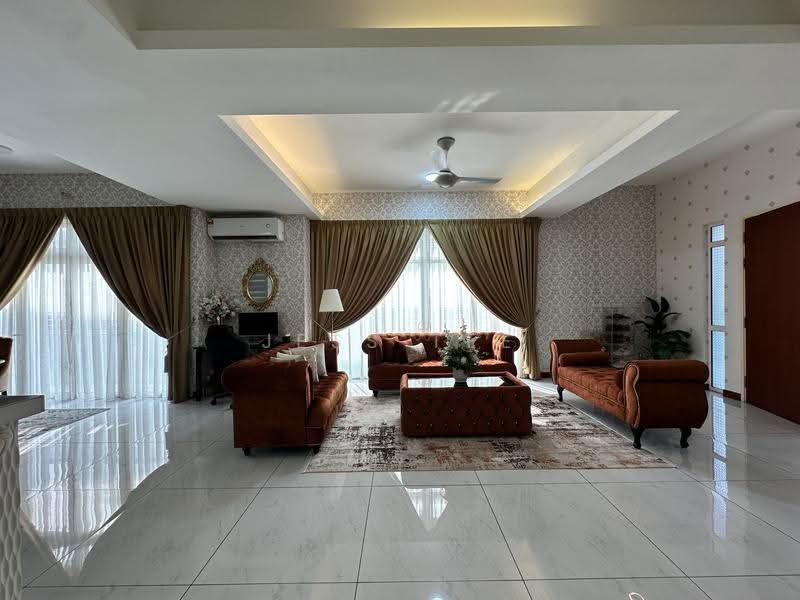 Link Bungalow for Sale in Setia Alam (Selangor) - Jess Tee - Living Room - PropertyGuru.com.my