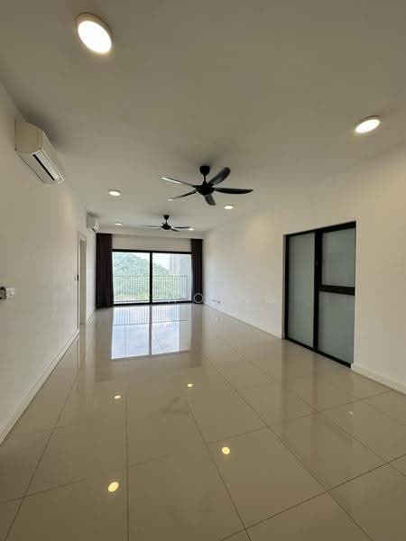 Kondominium untuk Dijual di Westside Three - Echo Ng - Living Room - PropertyGuru.com.my