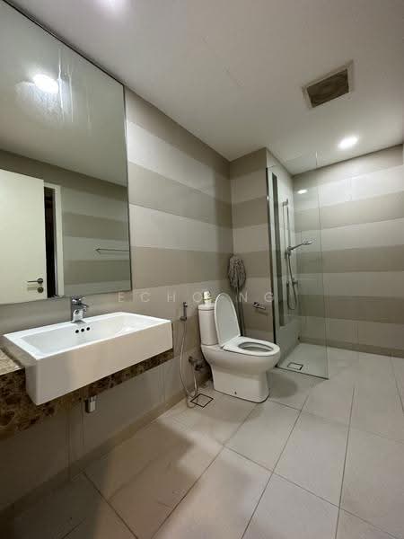 Kondominium untuk Dijual di Westside Three - Echo Ng - Bathroom - PropertyGuru.com.my