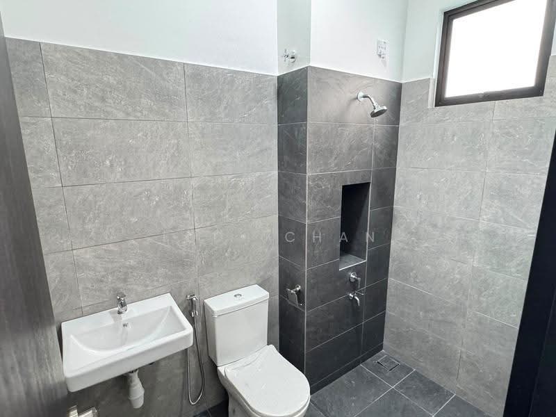 Rumah Teres 2-Tingkat untuk Dijual di Taman Impian Emas (Skudai) - Eddy Chan - Bathroom - PropertyGuru.com.my