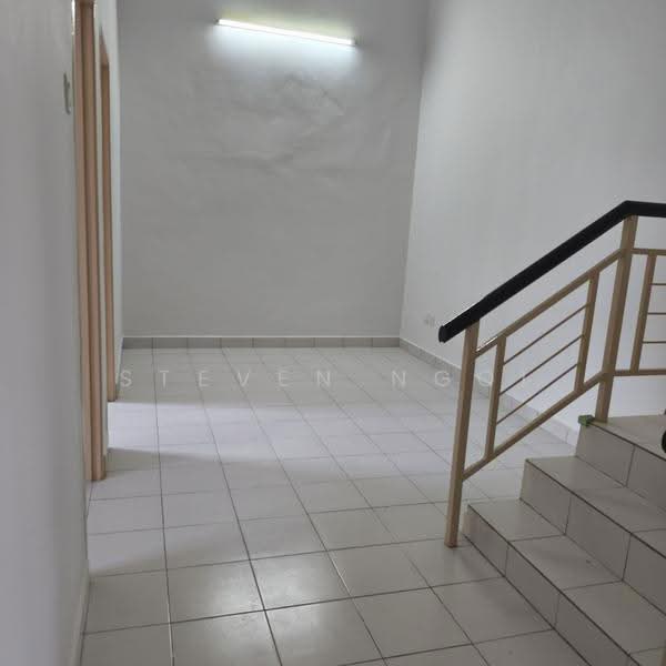 2-storey Terraced House for Rent in Bandar Putra Kulai (Kulai) - Steven Ngoi - Interior - PropertyGuru.com.my
