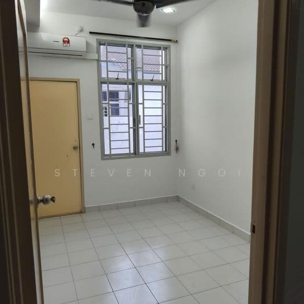 2-storey Terraced House for Rent in Bandar Putra Kulai (Kulai) - Steven Ngoi - Interior - PropertyGuru.com.my