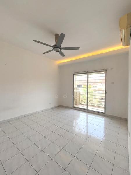 2.5-storey Terraced House for Sale in Taman Bukit Serdang (Seri Kembangan) - Brandon Yee - Interior - PropertyGuru.com.my