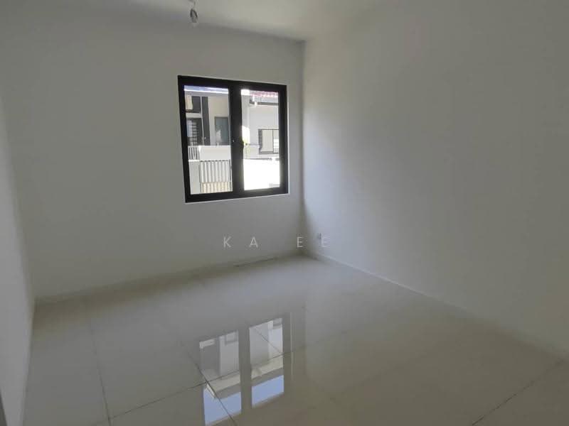 2-storey Terraced House for Sale in Sungai Buloh (Selangor) - Ka Ee - Interior - PropertyGuru.com.my