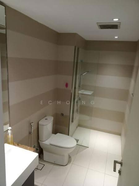 Kondominium untuk Disewa di Westside Three - Echo Ng - Bathroom - PropertyGuru.com.my