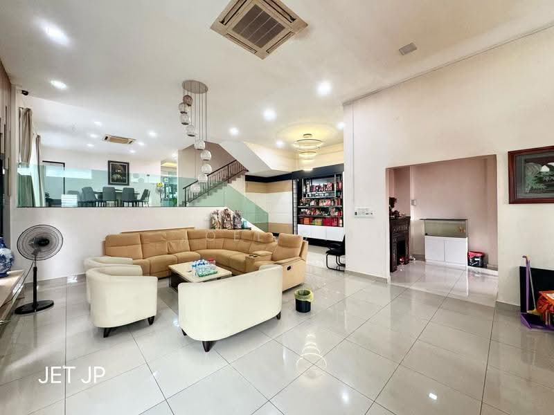 Semi-Detached House for Sale in Cheras (Selangor) - Joel Sia - Living Room - PropertyGuru.com.my