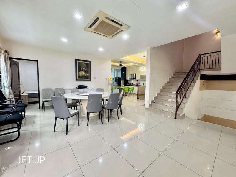 Semi-Detached House for Sale in Cheras (Selangor) - Joel Sia - Dining Room - PropertyGuru.com.my