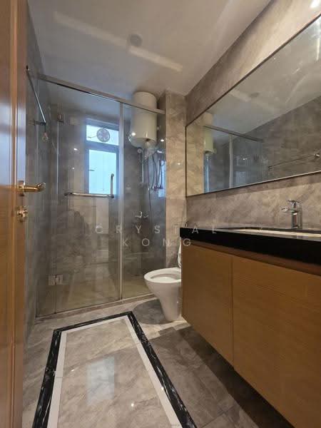 Pangsapuri untuk Dijual di R&F Princess Cove Phase 1 - Crystal Kong - Bathroom - PropertyGuru.com.my