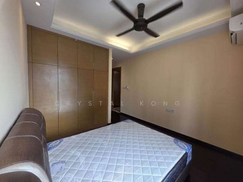 Pangsapuri untuk Dijual di R&F Princess Cove Phase 1 - Crystal Kong - Bedroom - PropertyGuru.com.my