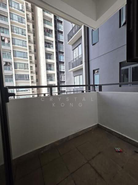 Pangsapuri untuk Dijual di R&F Princess Cove Phase 1 - Crystal Kong - Balcony - PropertyGuru.com.my