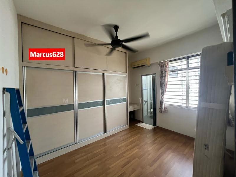 Apartment for Sale at Taman Jelutong - Marcus Tan - Bedroom - PropertyGuru.com.my
