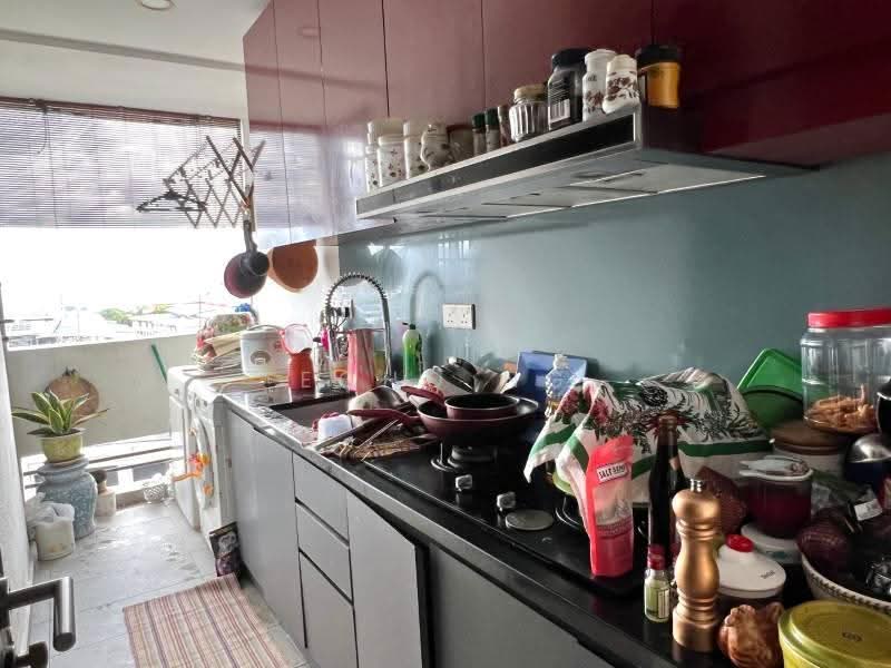 Condominium for Sale at The Breezeway - Echo Ng - Kitchen - PropertyGuru.com.my