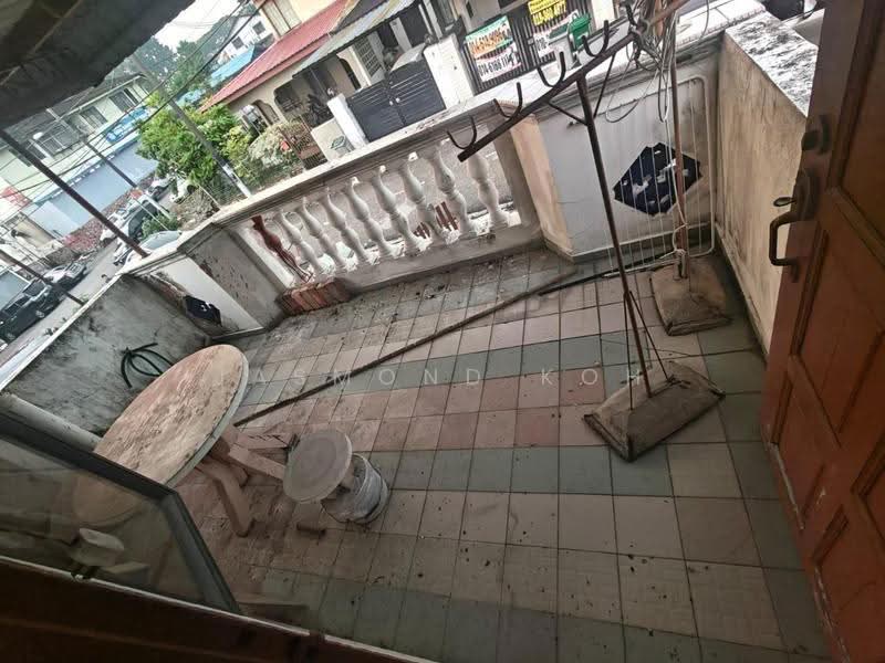 Rumah Teres 2-Tingkat untuk Dijual di Taman Bukit Tiram (Ulu Tiram) - Jasmond Koh - Balcony - PropertyGuru.com.my