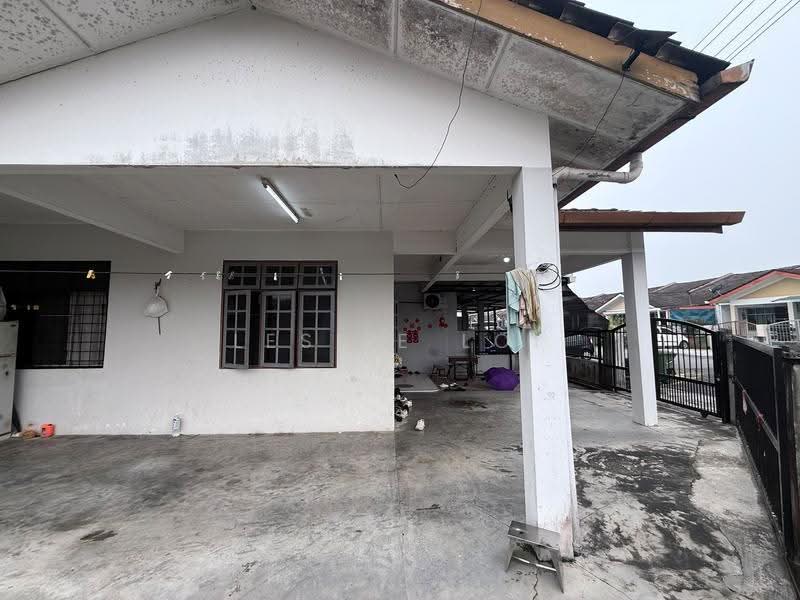 1-storey Terraced House for Sale in Matang (Kuching) - Leslie Loi - Exterior - PropertyGuru.com.my