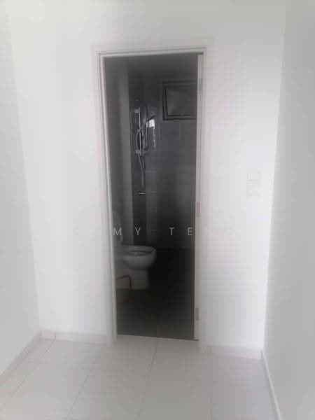 Kondominium untuk Dijual di i-Santorini - Camy Teng - Bathroom - PropertyGuru.com.my