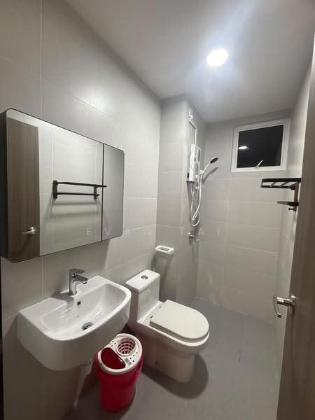 Kediaman Servis untuk Disewa di TRELLIS RESIDENCES - Evan Tai - Bathroom - PropertyGuru.com.my