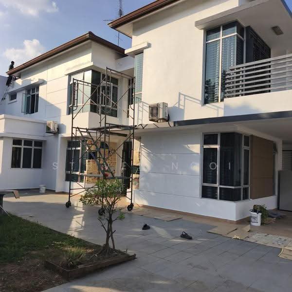 Cluster House for Rent in Taman Gaya (Ulu Tiram) - Steven Ngoi - Exterior - PropertyGuru.com.my