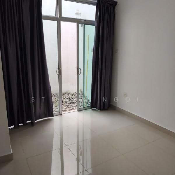 Cluster House for Rent in Taman Gaya (Ulu Tiram) - Steven Ngoi - Interior - PropertyGuru.com.my