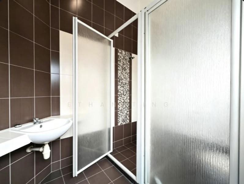 Rumah Teres 2-Tingkat untuk Dijual di Setia Indah 9 (Setia Alam) - Ethan Ting - Bathroom - PropertyGuru.com.my