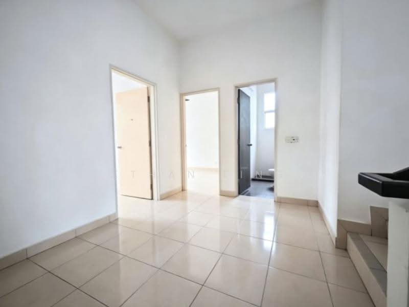 Rumah Teres 2-Tingkat untuk Dijual di Setia Indah 9 (Setia Alam) - Ethan Ting - Corridor - PropertyGuru.com.my