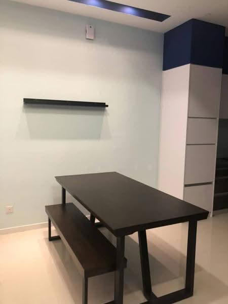 Kediaman Servis untuk Disewa di The Azure Residences - Kenny Tan - Dining Room - PropertyGuru.com.my