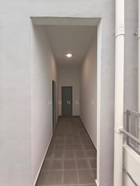 Link Bungalow for Sale in Pontian (Johor) - Jasmond Koh - Corridor - PropertyGuru.com.my