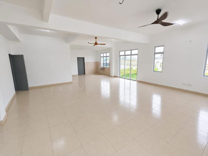 Link Bungalow for Sale in Pontian (Johor) - Jasmond Koh - Living Room - PropertyGuru.com.my