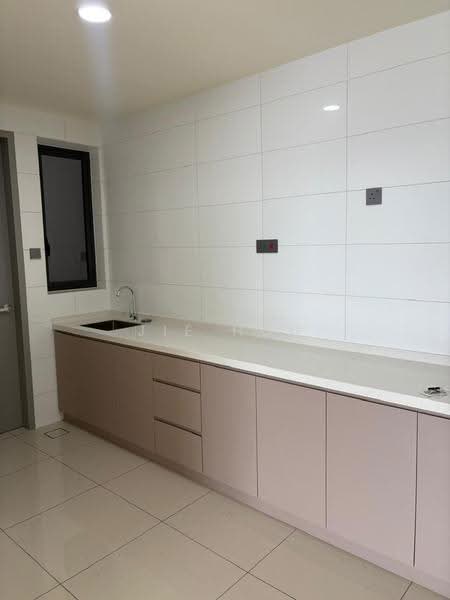 Service Residence for Rent at The Era @ Duta North - Jie Hoh - Kitchen - PropertyGuru.com.my