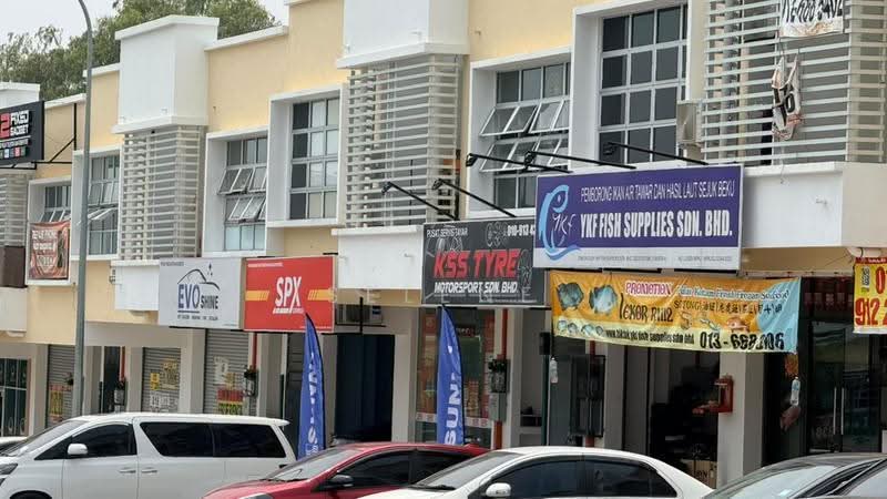 Shop for Rent in Sungai Long (Bandar Sungai Long) - Selene Chong - Exterior - PropertyGuru.com.my