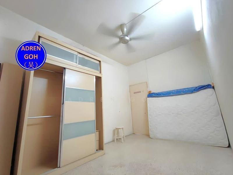 Pangsapuri untuk Dijual di Wisma Taman Saibe - Adren Goh - Bedroom - PropertyGuru.com.my