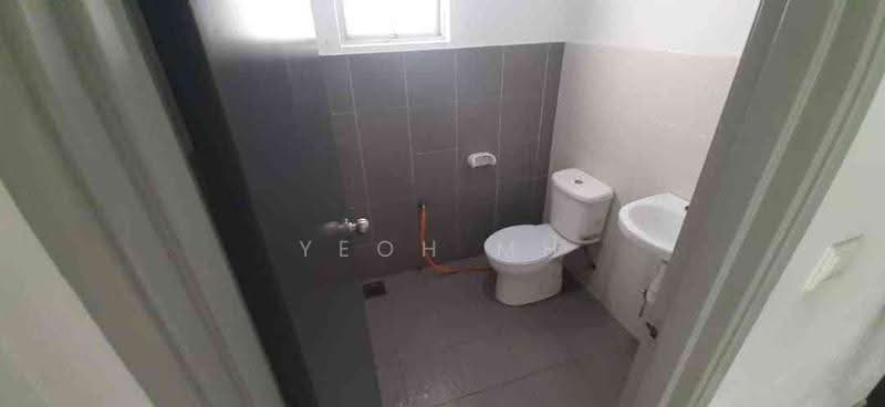 Apartment for Sale at Residensi Laguna Biru 2 - Yeoh MH - Bathroom - PropertyGuru.com.my