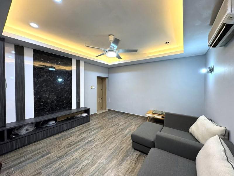 Rumah Teres 2-Tingkat untuk Dijual di Bandar Dato Onn (Tebrau) - Karl Lim - Living Room - PropertyGuru.com.my