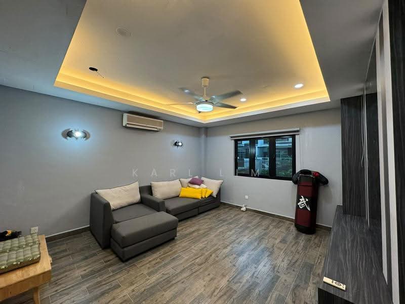 Rumah Teres 2-Tingkat untuk Dijual di Bandar Dato Onn (Tebrau) - Karl Lim - Living Room - PropertyGuru.com.my