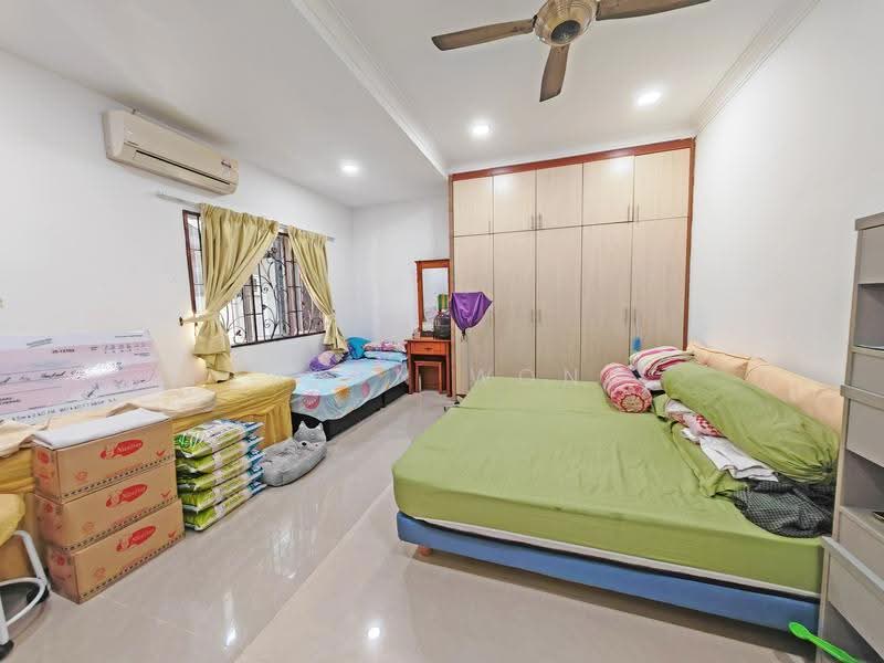 Semi-Detached House for Sale in Taman Makmur (Bandar Sungai Long) - Eason Wong - PropertyGuru.com.my