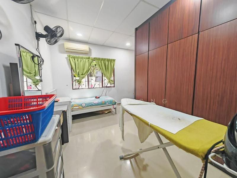 Semi-Detached House for Sale in Taman Makmur (Bandar Sungai Long) - Eason Wong - PropertyGuru.com.my