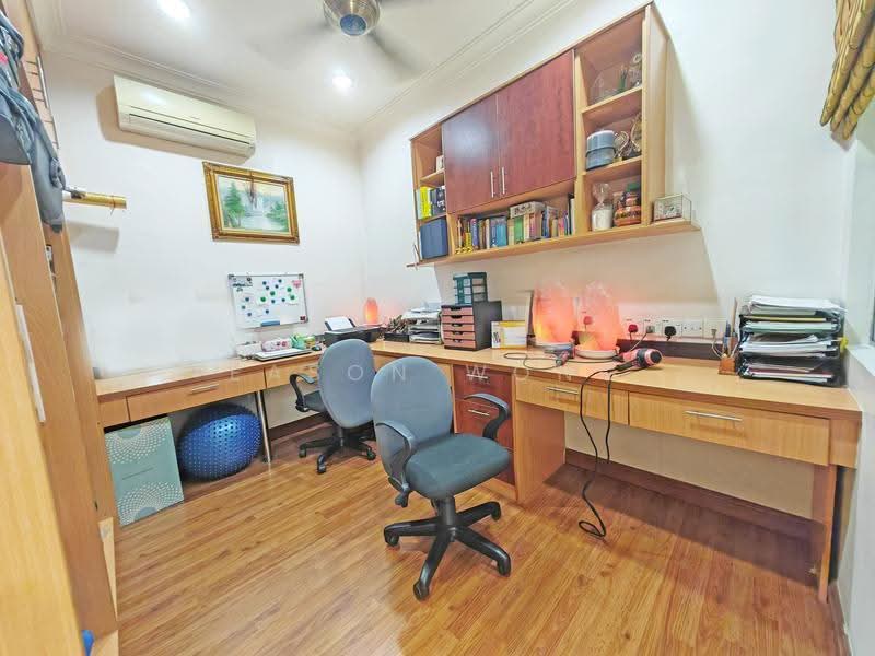 Semi-Detached House for Sale in Taman Makmur (Bandar Sungai Long) - Eason Wong - PropertyGuru.com.my