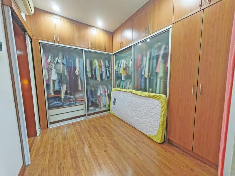 Semi-Detached House for Sale in Taman Makmur (Bandar Sungai Long) - Eason Wong - PropertyGuru.com.my